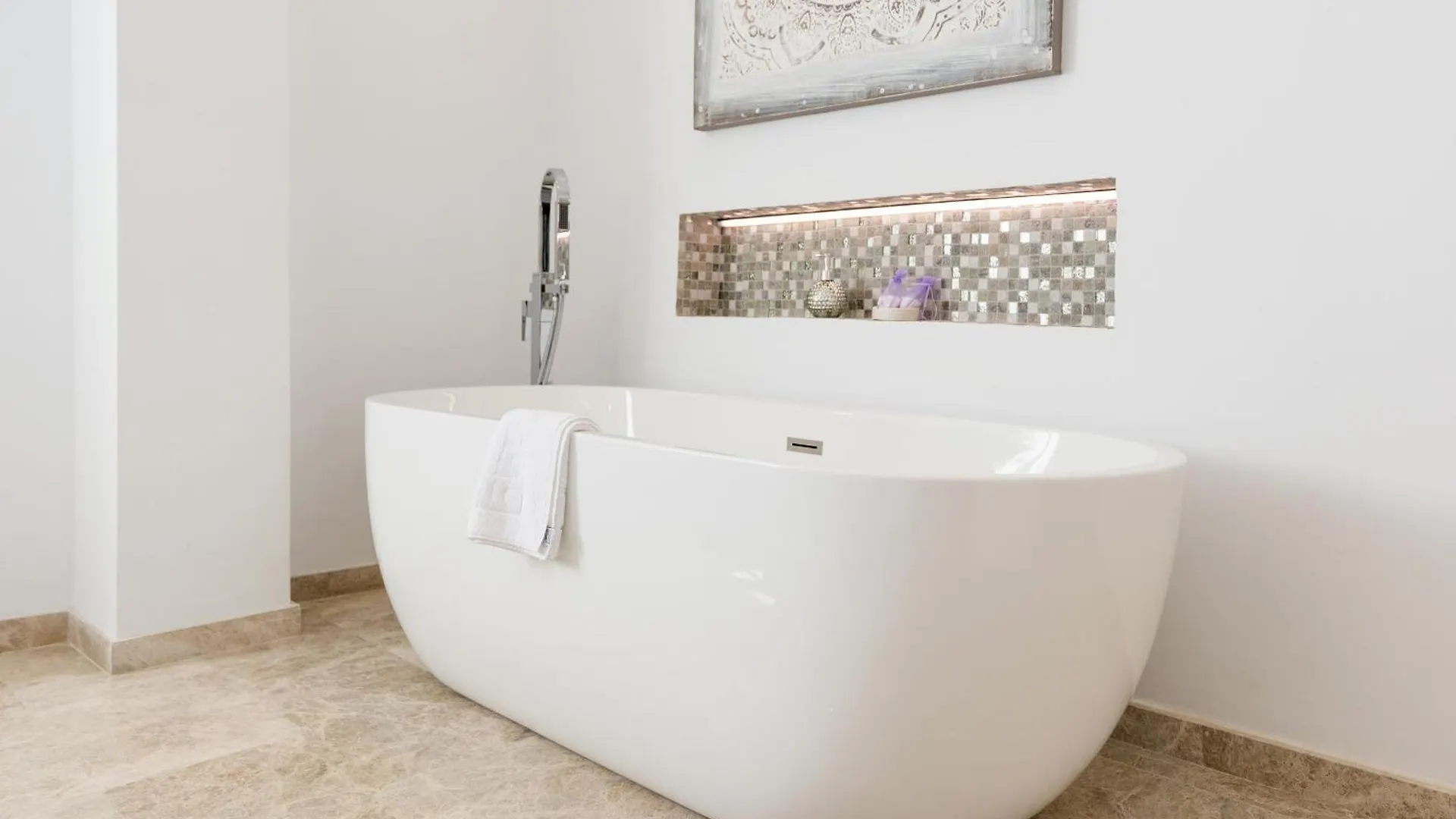 Saturnodream-4 Min To The Beach-Seasonal Pool Torremolinos Appartement
